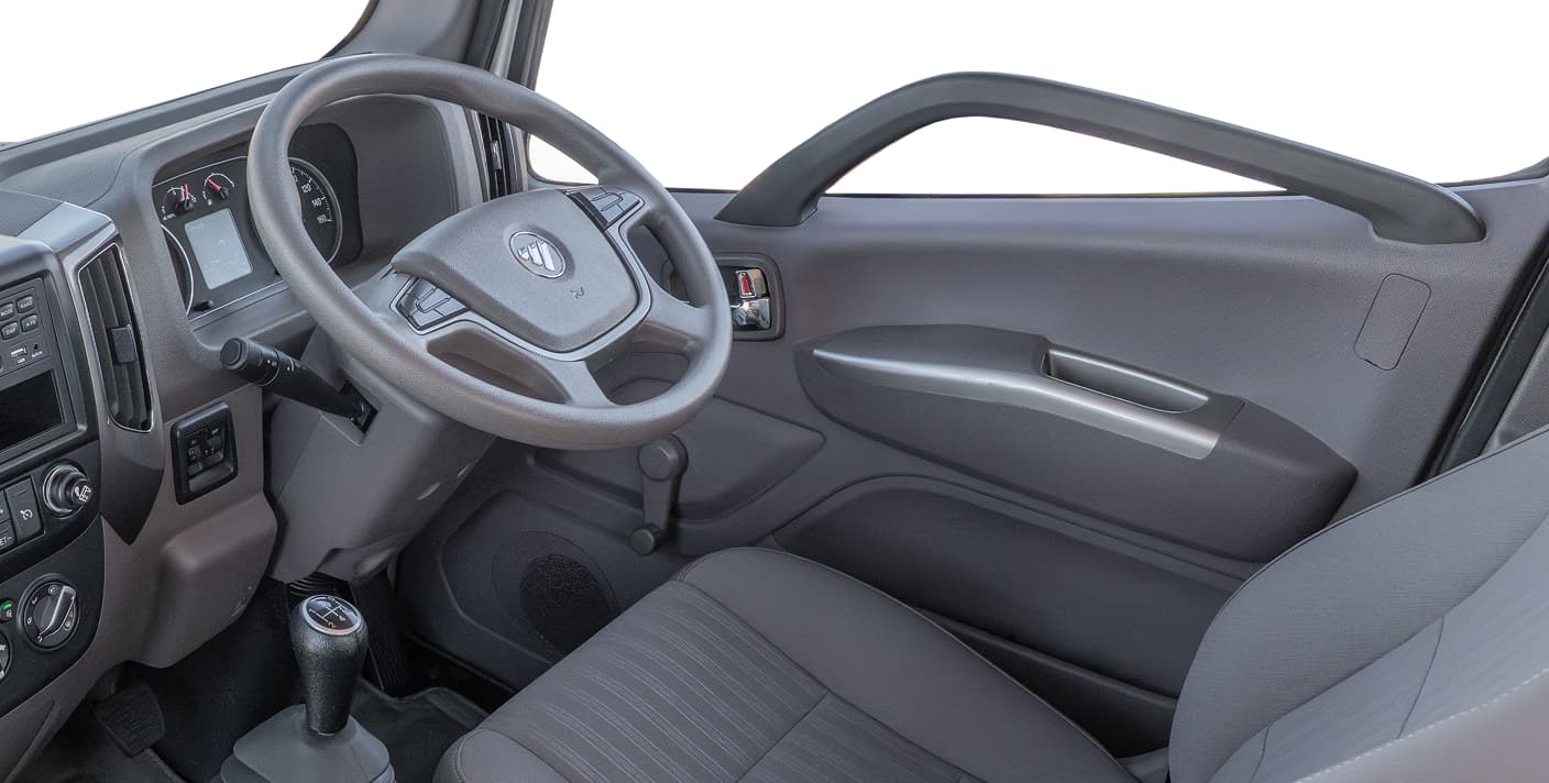 Aumark steering wheel and dashboard